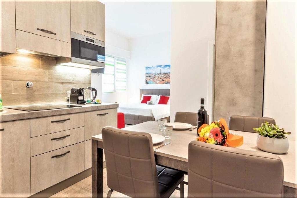Ferienwohnung Realkasa Azzarita Flat Bologna Exterior foto